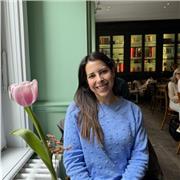 Maestra de Primaria ofrece clases de refuerzo general